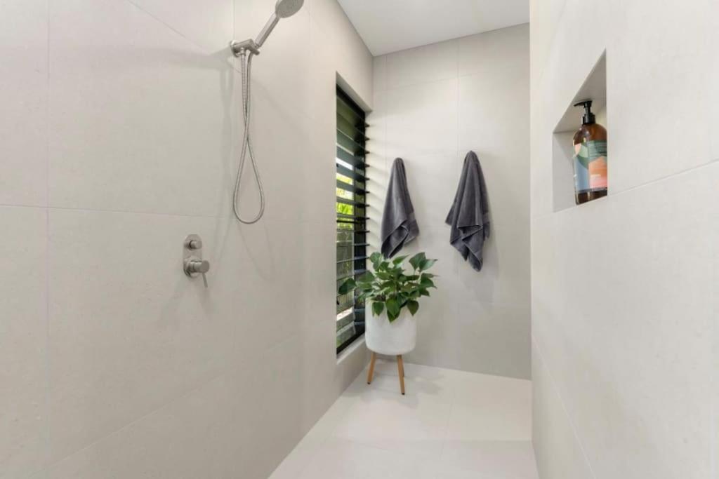 Holiday home Eleven Watson Mossman